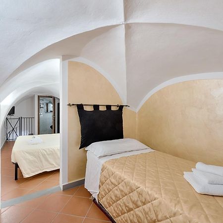 Ferienwohnung Santo Spirito Frescos By Mmega Florenz Exterior foto